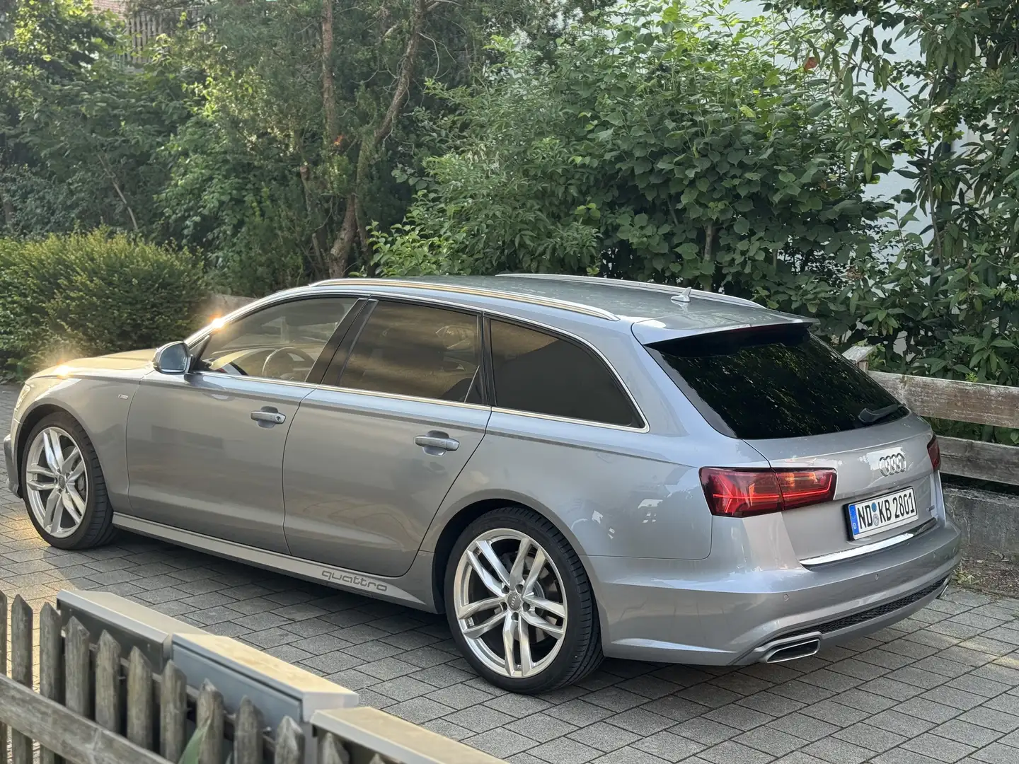 Audi A6 Avant 3.0 TDI quattro S tronic S line - 2