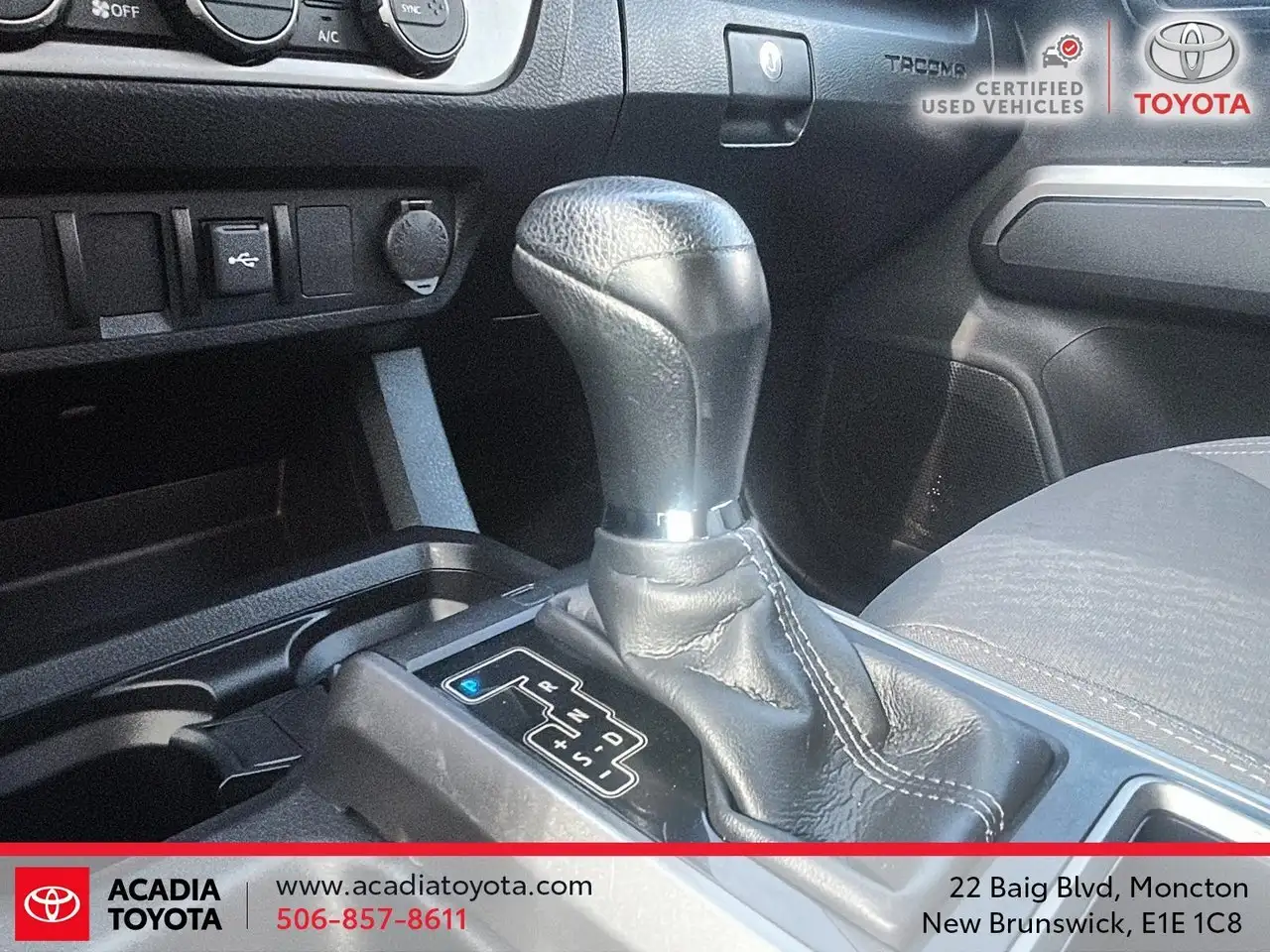 Toyota Tacoma снимка Toyota Tacoma