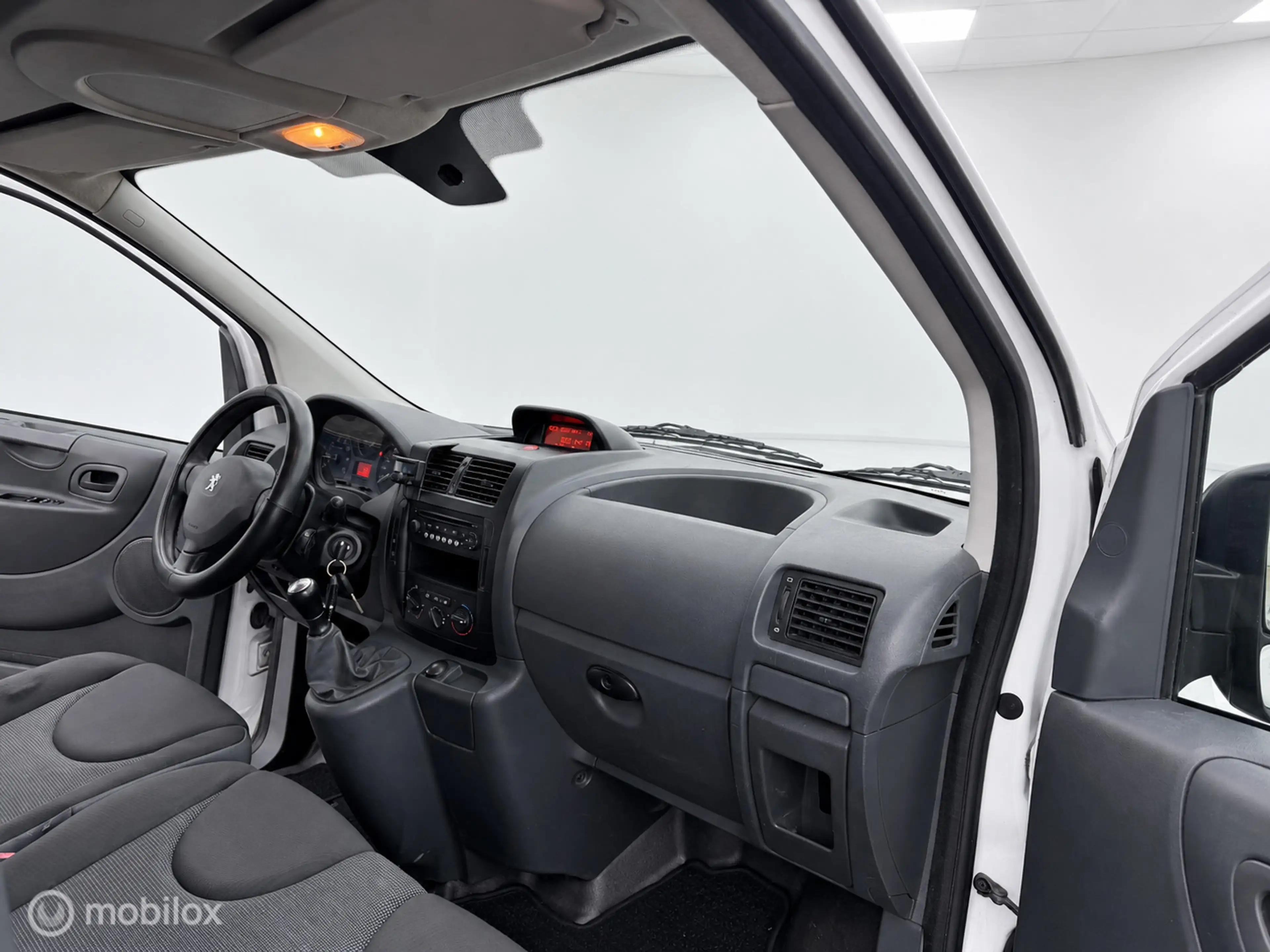 Peugeot Expert Bestel 229 1.6 HDI L1H1 — photo 7