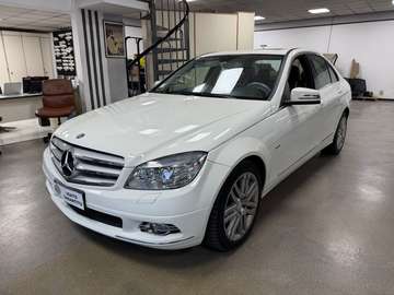 Classe C - W204 2009 Berlina (320) cdi Avantgarde 4matic auto