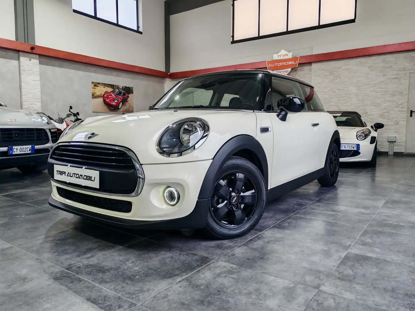 MINI One Mini IV F56 2018 3p 3p 1.5 75cv Beige - 1