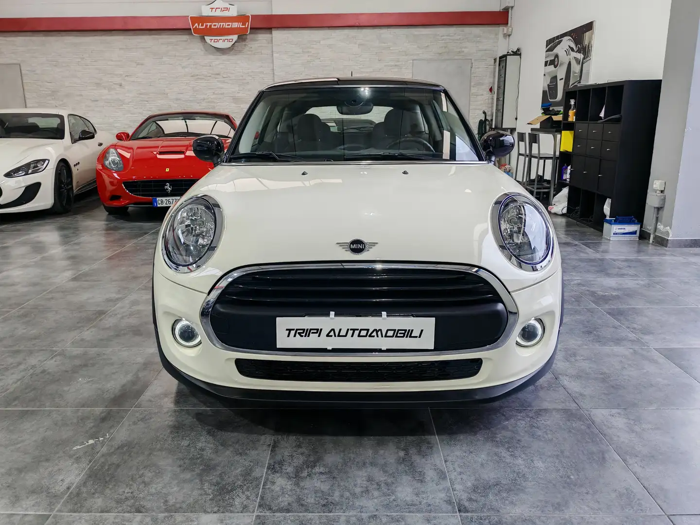 MINI One Mini IV F56 2018 3p 3p 1.5 75cv Beige - 2