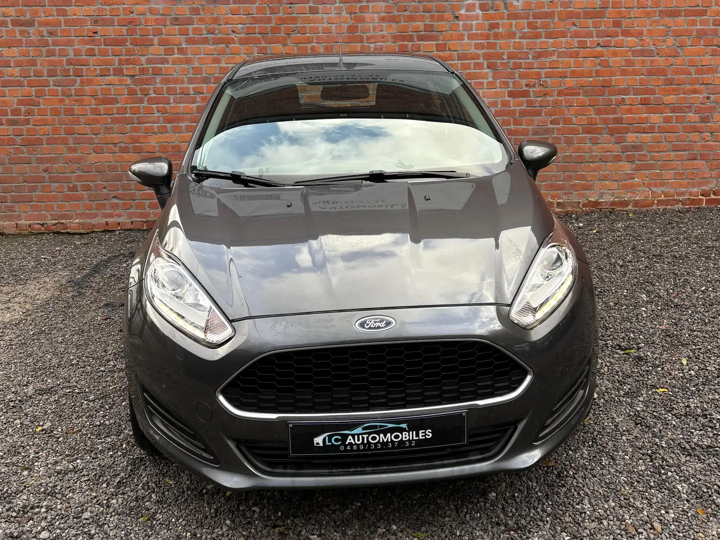 Ford Fiesta Fiesta 1.25i Ambiente Grijs - 1
