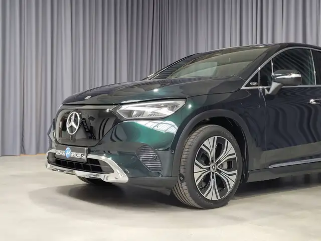 Mercedes-Benz Eqe view 6