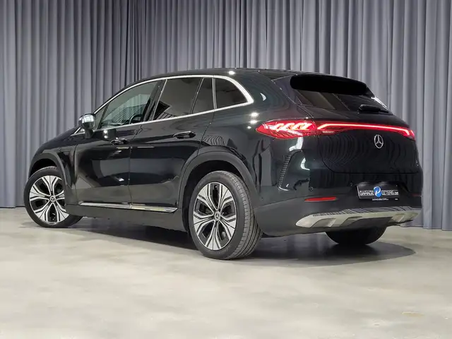 Mercedes-Benz Eqe view 29