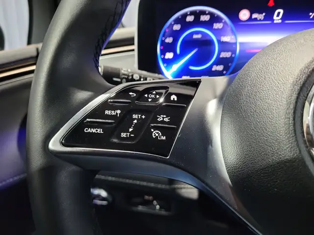 Mercedes-Benz Eqe view 17