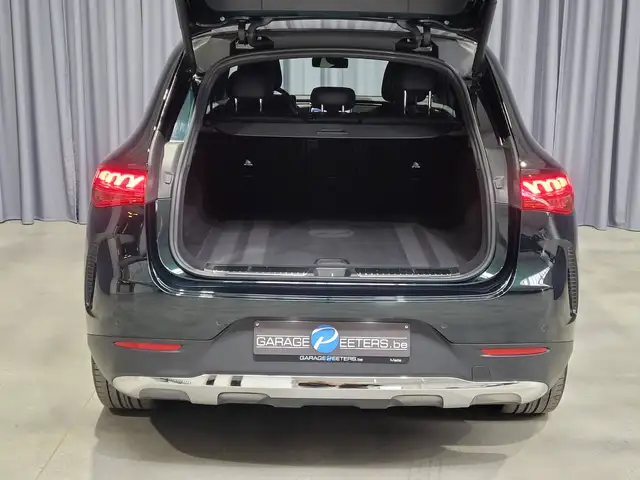 Mercedes-Benz Eqe view 28