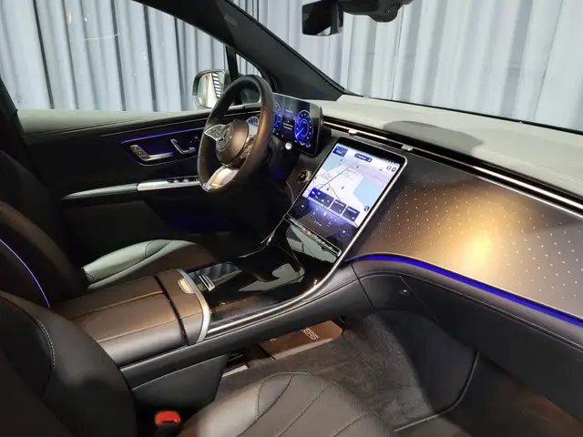 Mercedes-Benz Eqe view 11