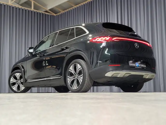 Mercedes-Benz Eqe view 30