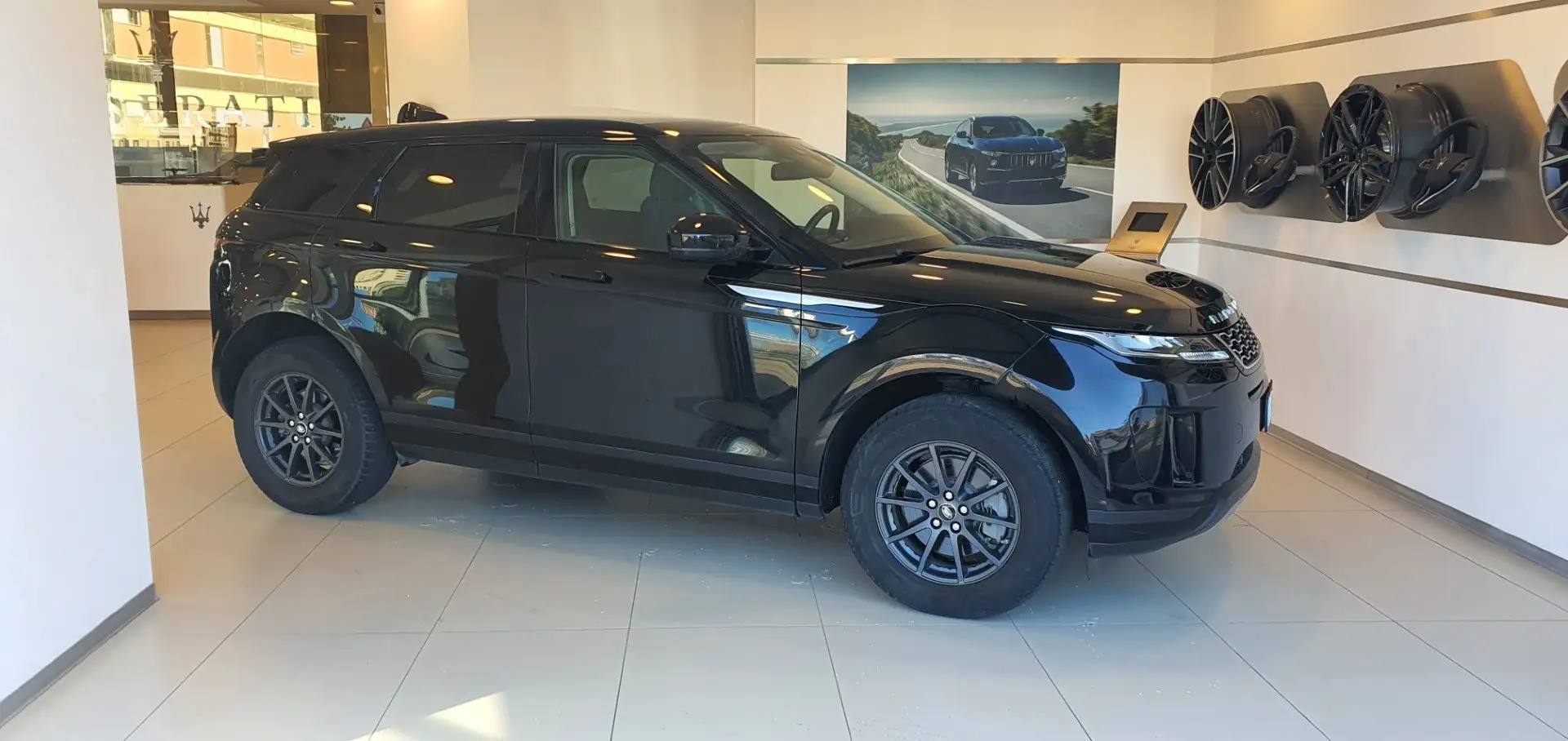 Land Rover Range Rover Evoque Evoque 2.0d i4 mhev S awd 150cv auto Schwarz - 2