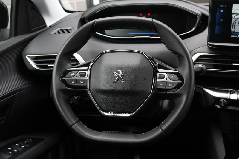Peugeot 5008 1.2 PureTech Active Pack Business / 7 Persoons / C — photo 14