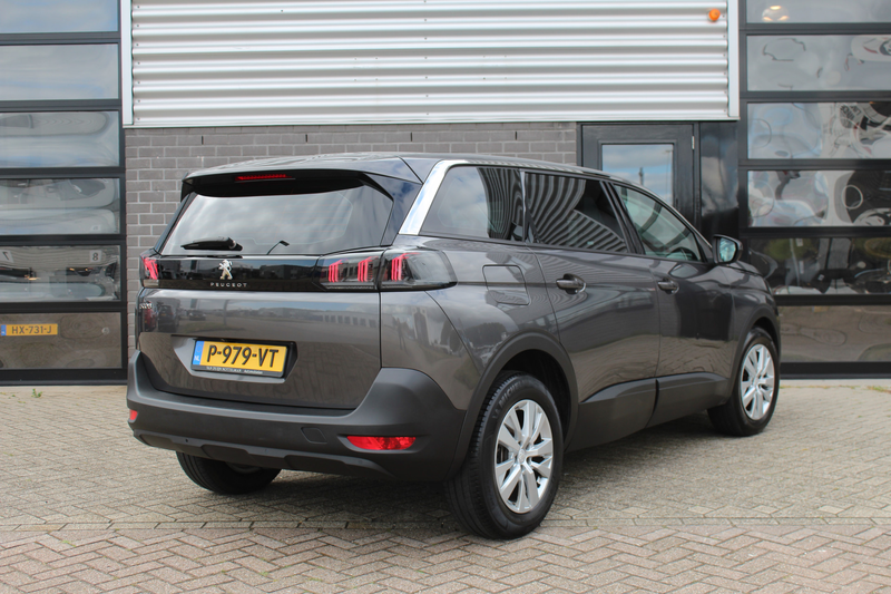 Peugeot 5008 1.2 PureTech Active Pack Business / 7 Persoons / C — photo 3