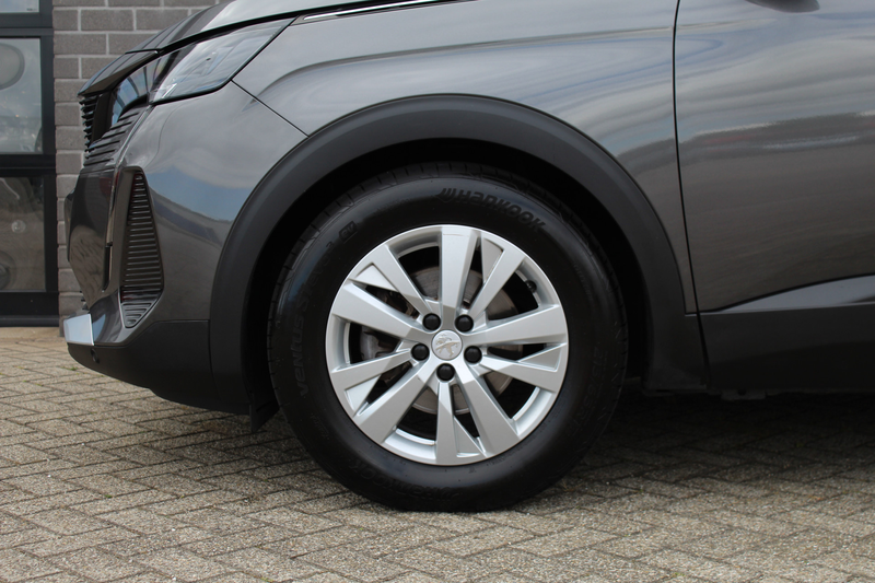 Peugeot 5008 1.2 PureTech Active Pack Business / 7 Persoons / C — photo 25