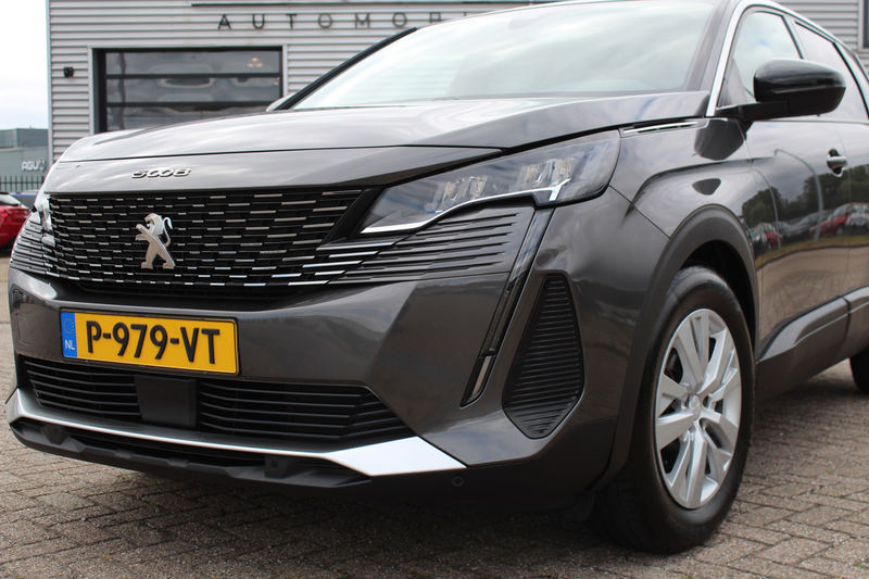 Peugeot 5008 1.2 PureTech Active Pack Business / 7 Persoons / C — photo 22