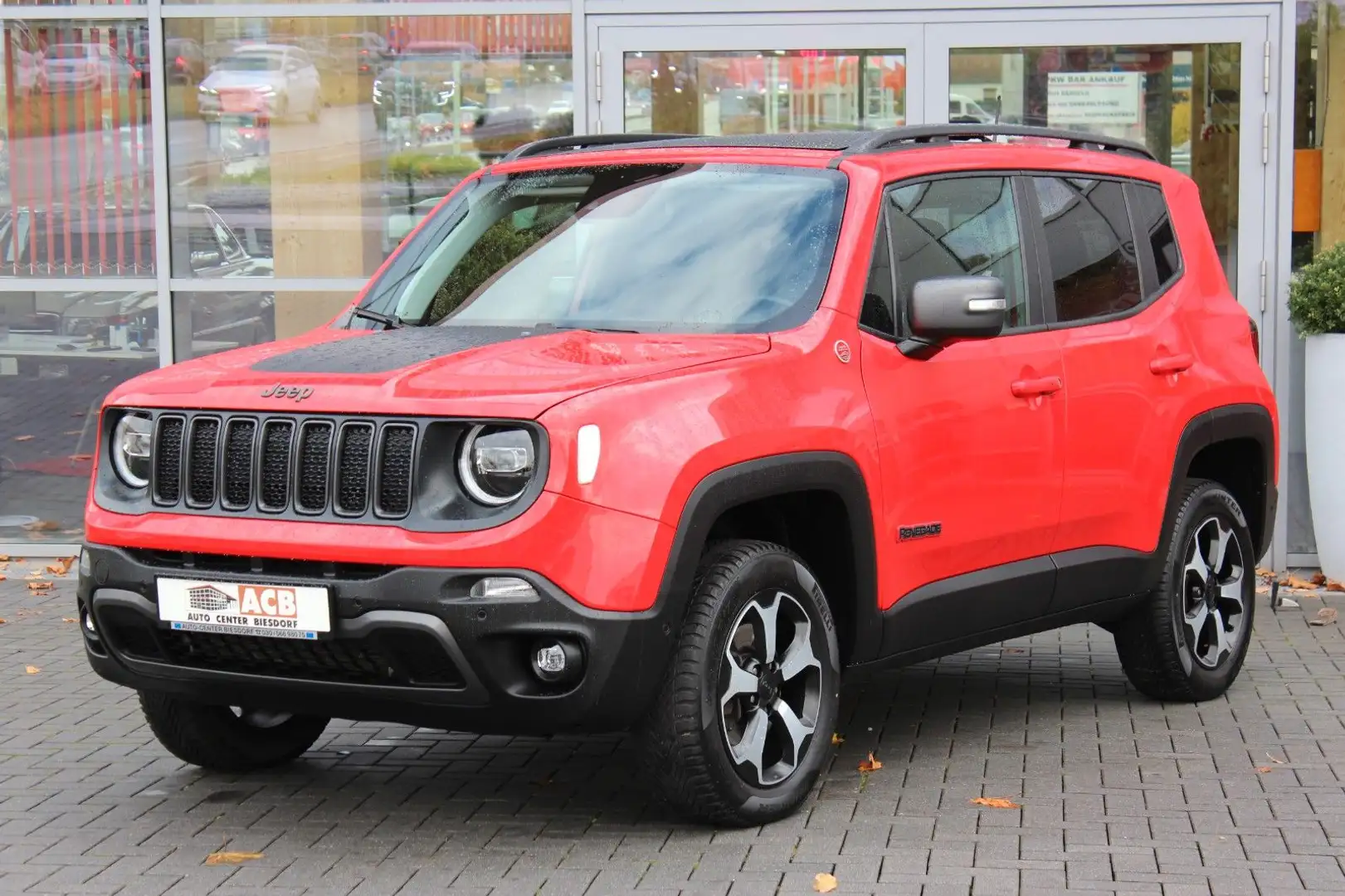 Jeep Renegade Trailhawk 4WD Autom. Pano Navi AHK RFK Rot - 2