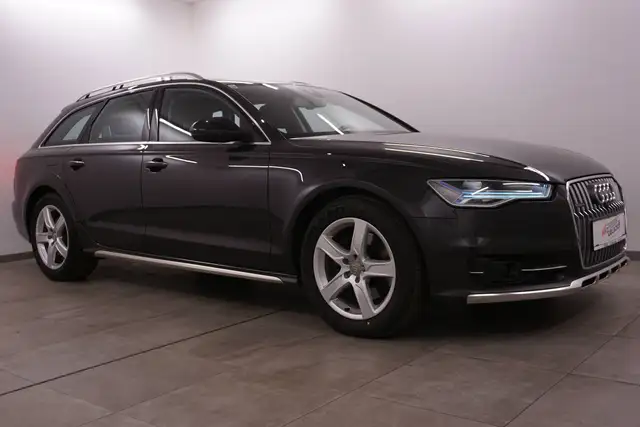 Audi A6 allroad 3.0 TDI s-tronic // Anhängervorrichtung // ACC // Matrix Scheinwerfer //