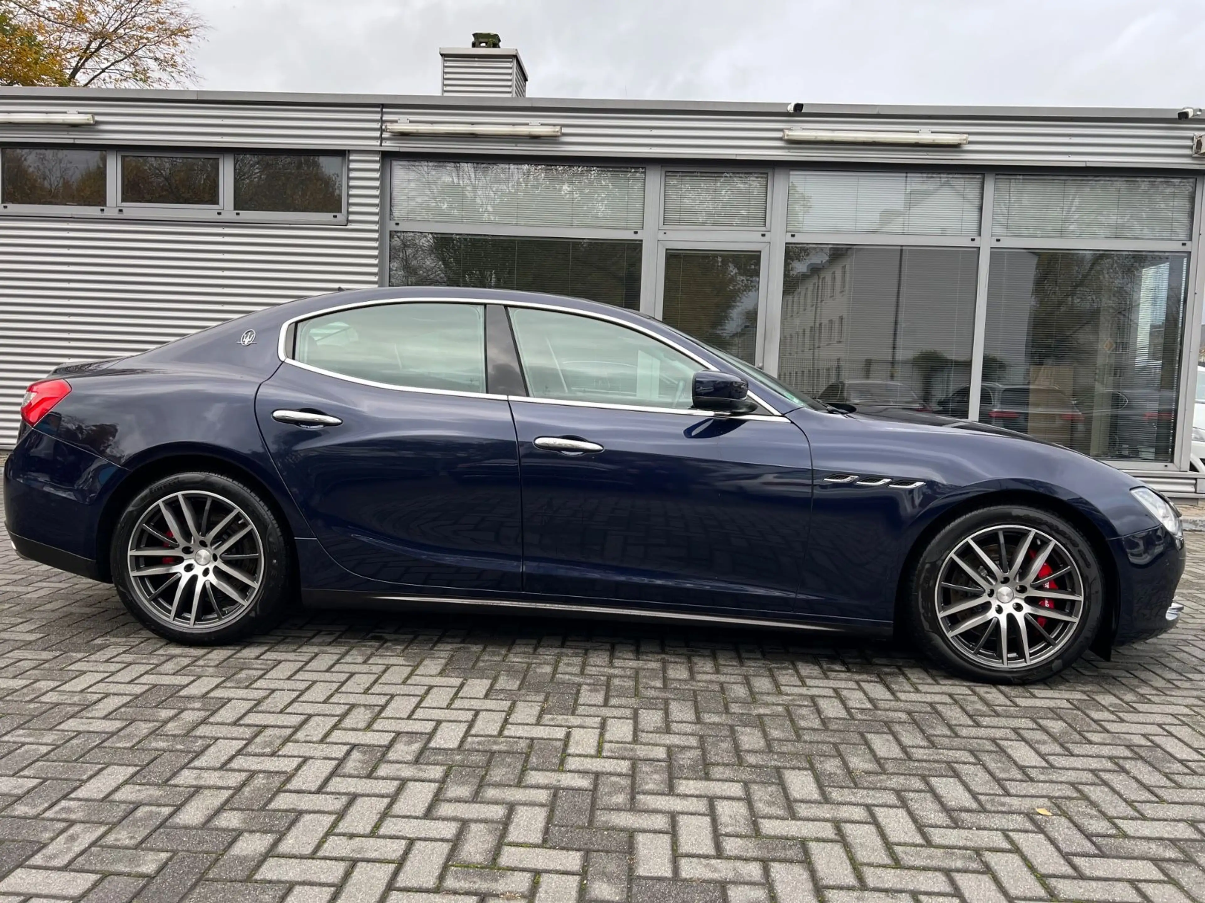 Maserati Ghibli 3.0 V6 Diesel Automatik/ 1 Hand — photo 4