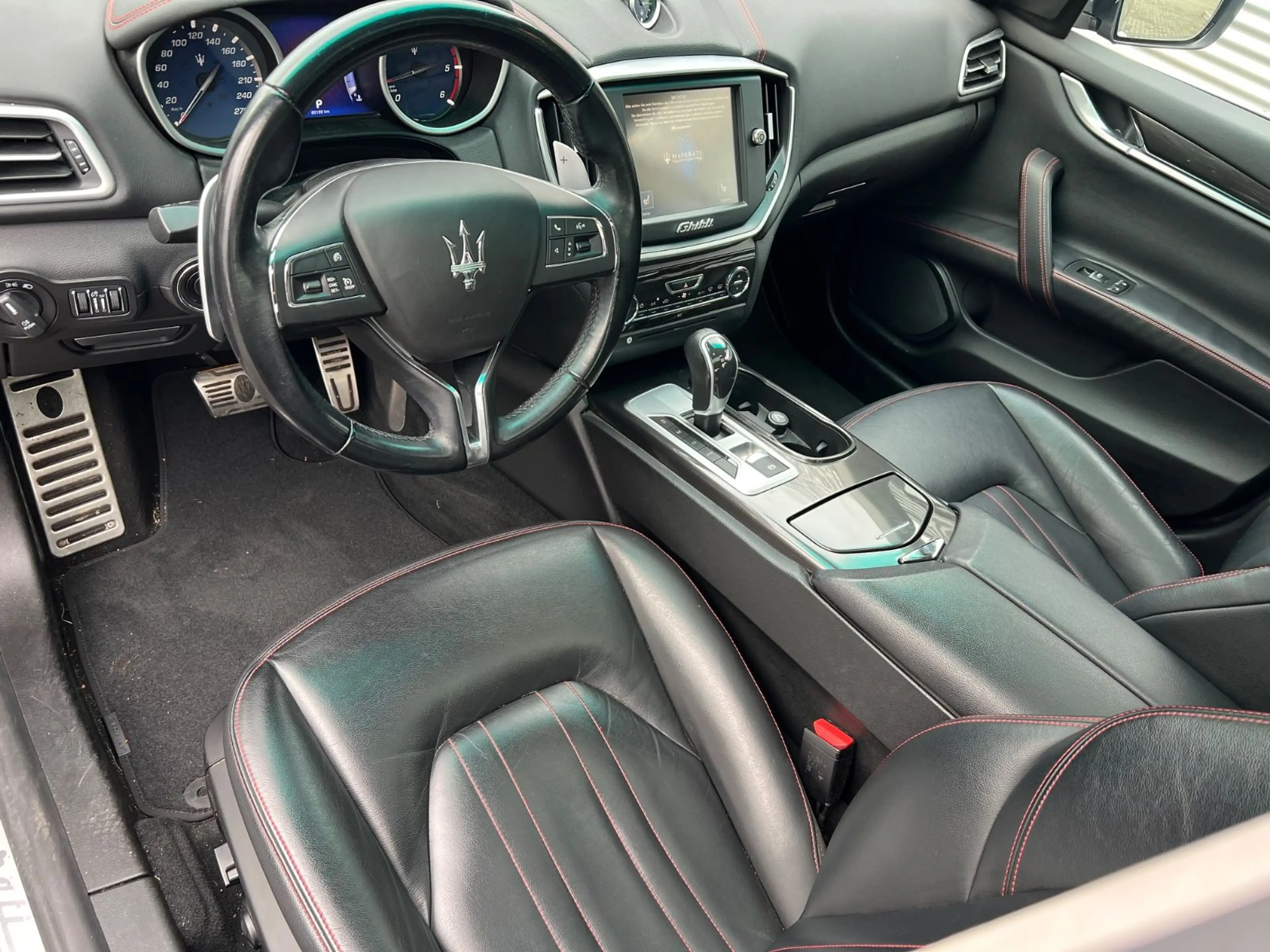 Maserati Ghibli 3.0 V6 Diesel Automatik/ 1 Hand — photo 10