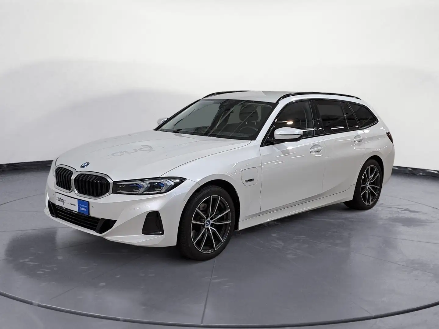 BMW 330 e Touring Automatic Sport Aut. Klimaaut. Weiß - 2