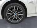 BMW 330 e Touring Automatic Sport Aut. Klimaaut. Weiß - thumbnail 13