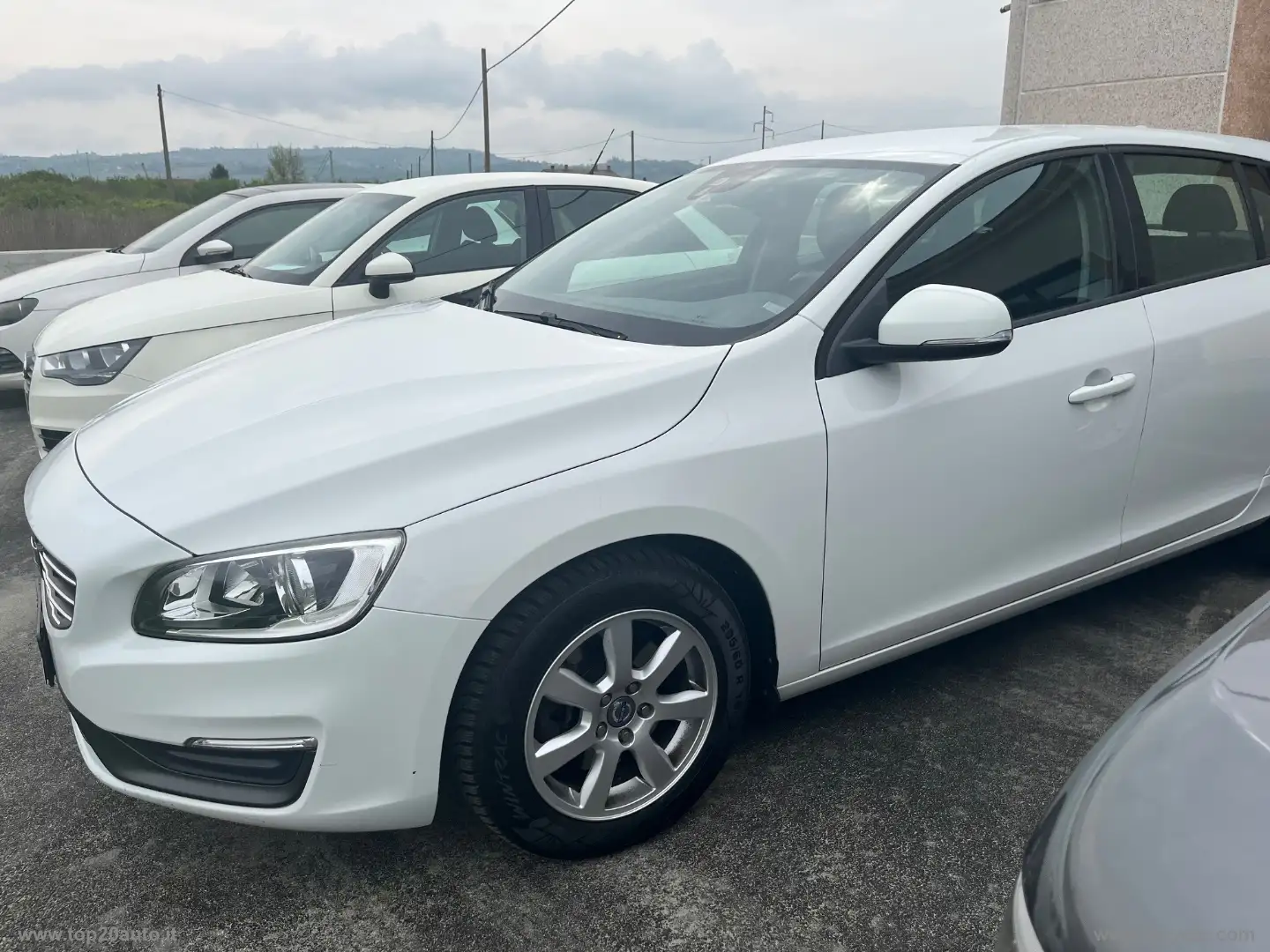 Volvo V60 D2 1.6 Business|GANCIO TRAINO|94.000 CHILOMETRI CE Bianco - 1