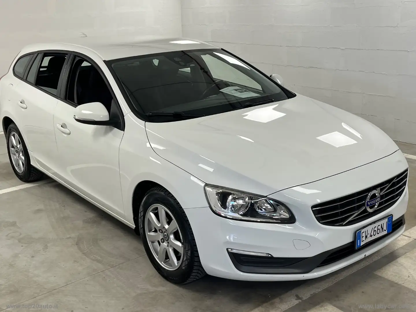 Volvo V60 D2 1.6 Business|GANCIO TRAINO|97.000 CHILOMETRI CE Fehér - 2