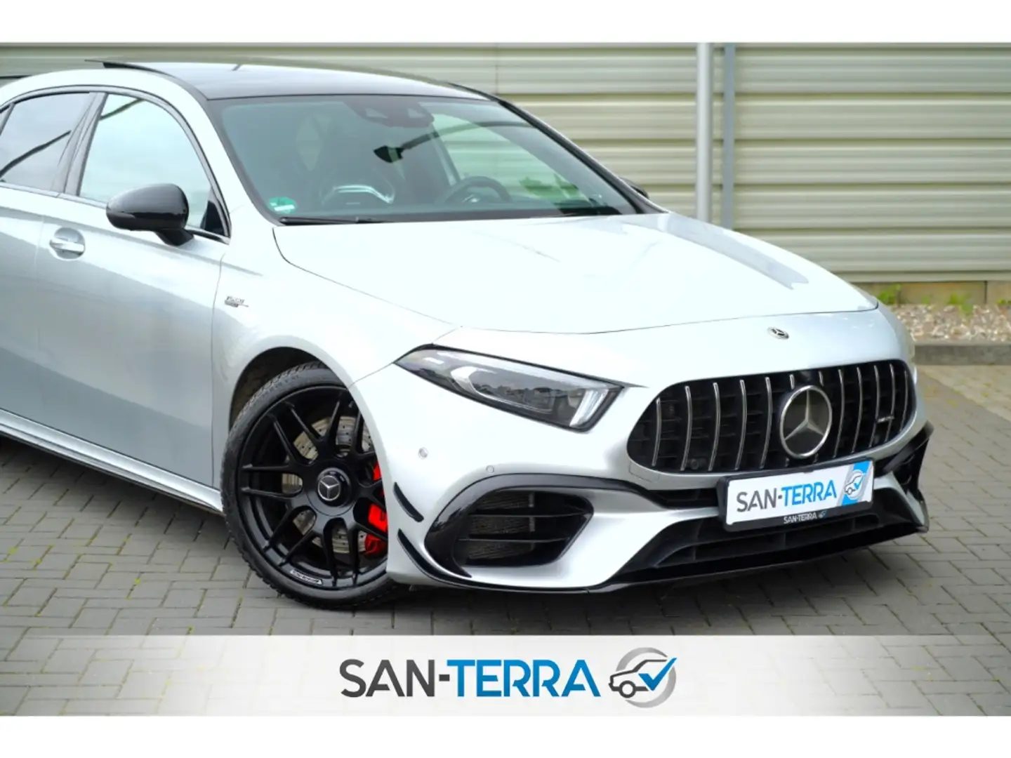Mercedes-Benz A 45 AMG S 4M PERFORMANCE AERO*NIGHT*BURMESTER*LEDER*PANO*K Silber - 2