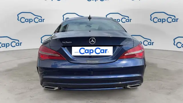 Mercedes-Benz Cla view 3