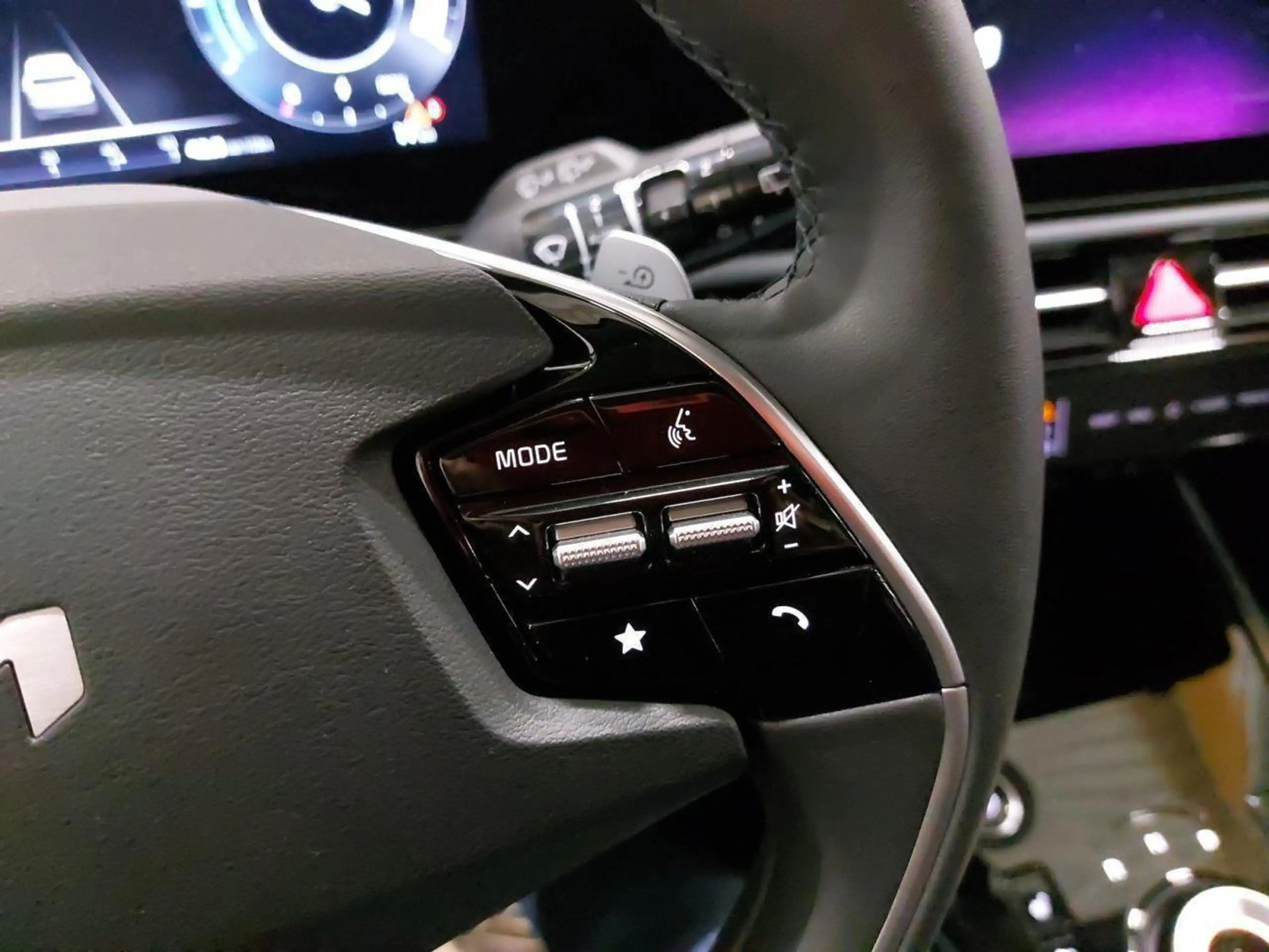 Kia e-Niro PACE 64.8 kWh 204CV AUTO *DEMO* — photo 11