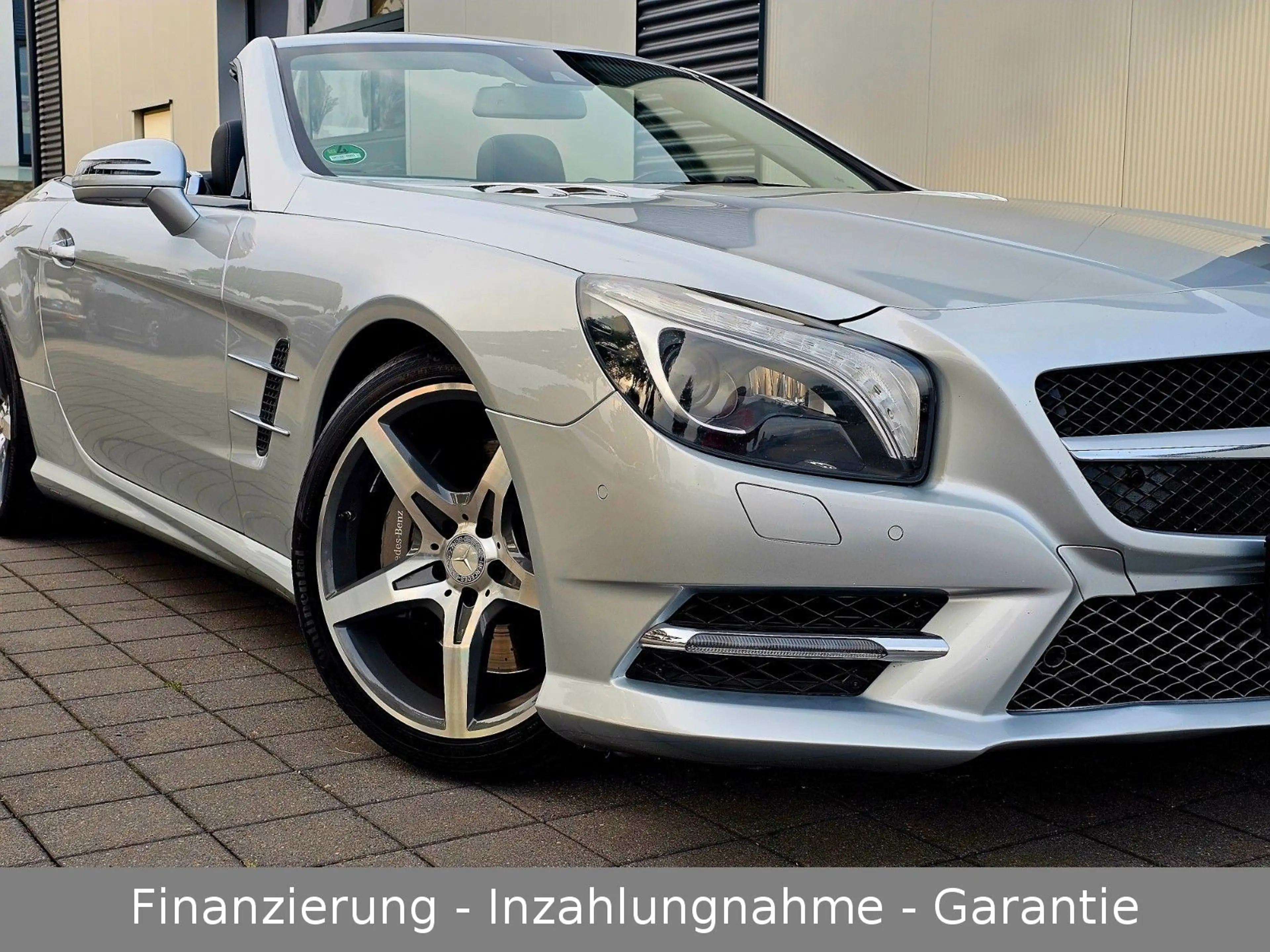 Mercedes-Benz SL 400 Roadster AMG Paket Pano Massage H/K TOP! — photo 4