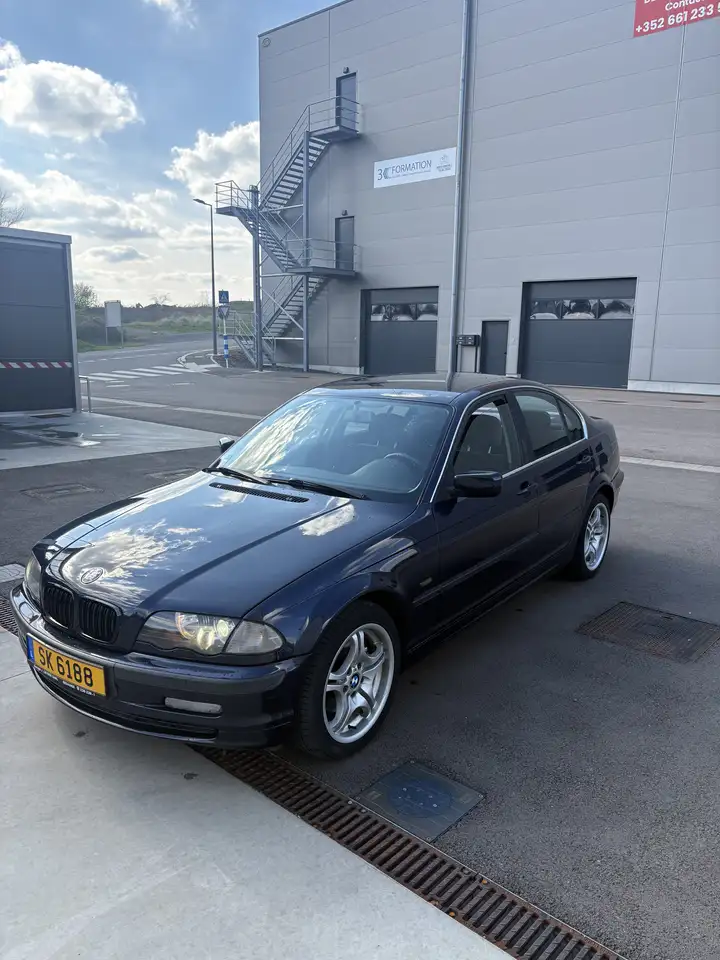BMW 320 E46, foto 1