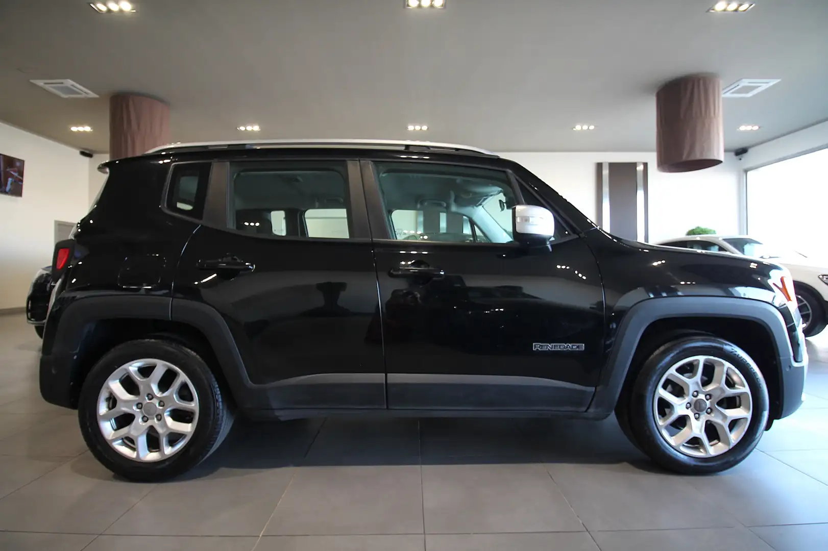Jeep Renegade Renegade 1.6 mjt Limited fwd 120cv E6 Zwart - 2