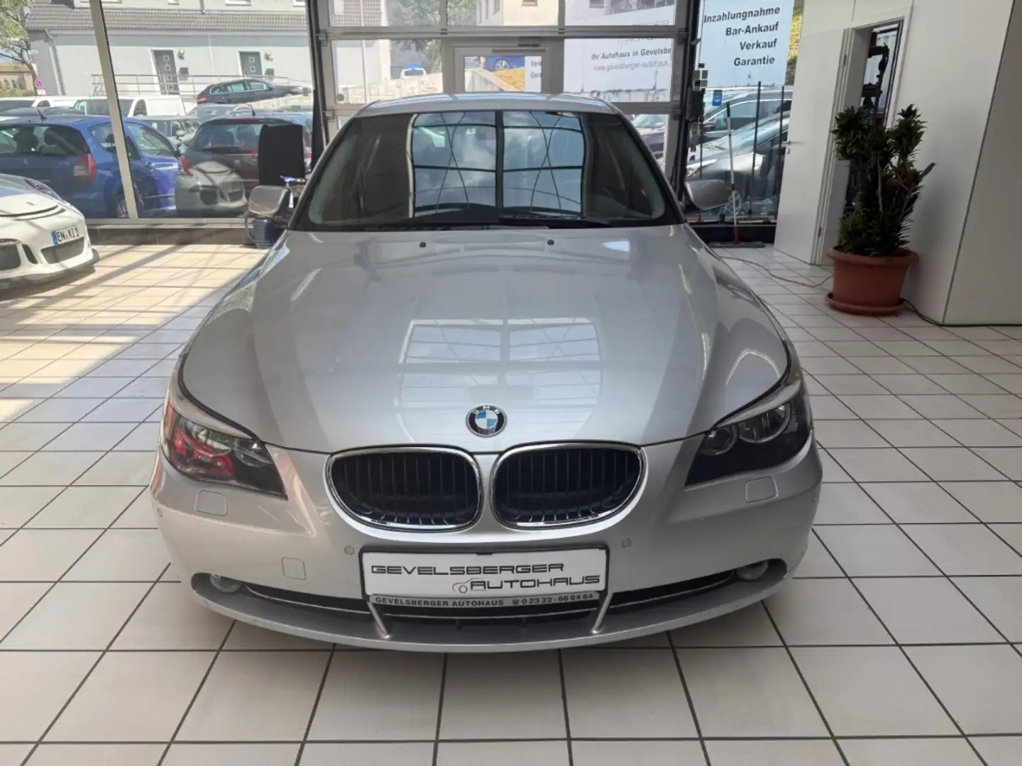 BMW 520 TÜV neu Garantie Klima Sitzheizung Argent - 2