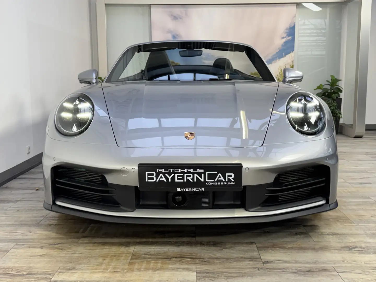 Porsche 992 S Cabrio Sportabgas Chrono Sitzlüft. Matrix Silber - 2