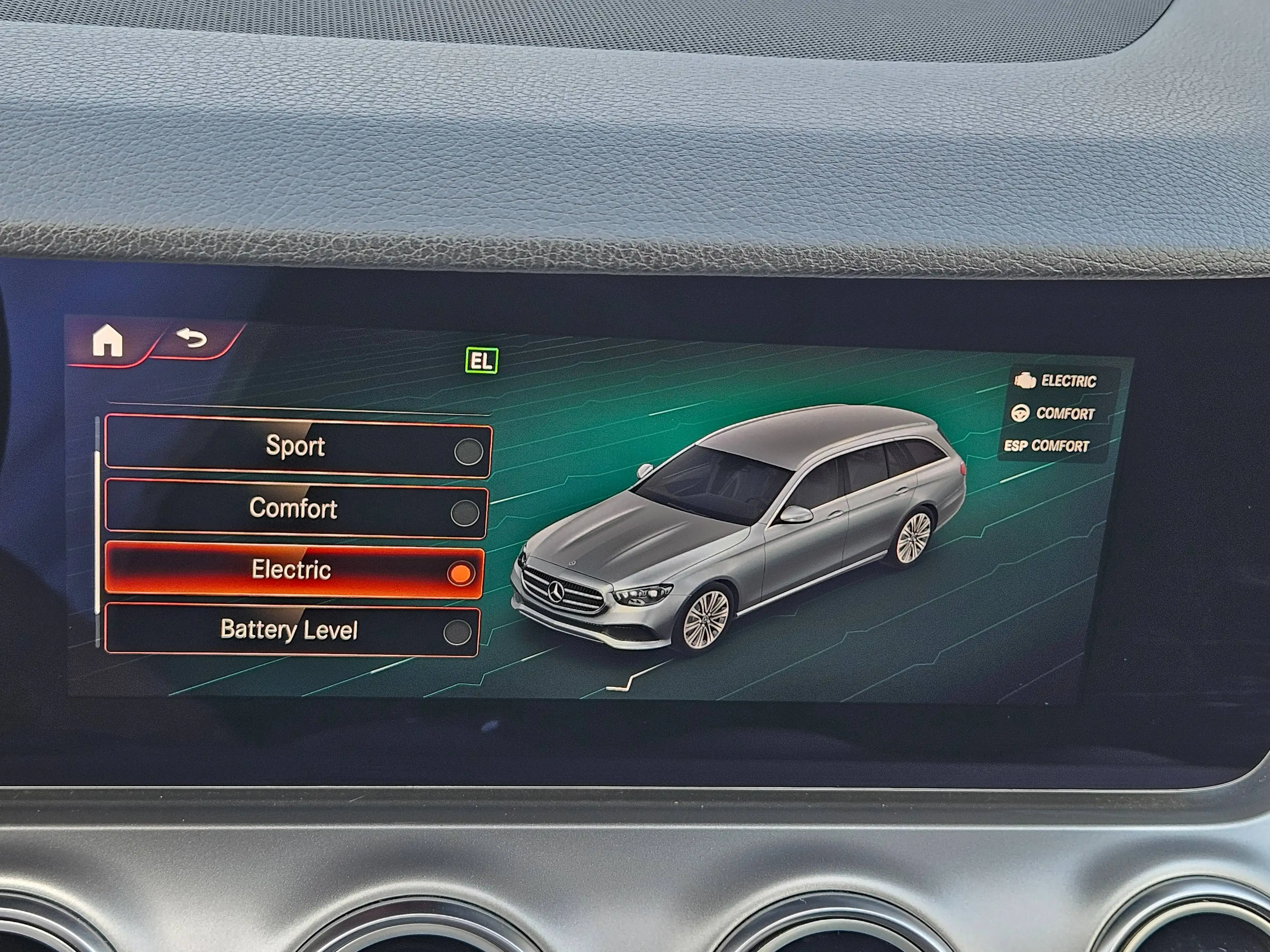 Mercedes-Benz E 300 de T-Modell Plug-In Hybrid Navi Kamera PDC — photo 10