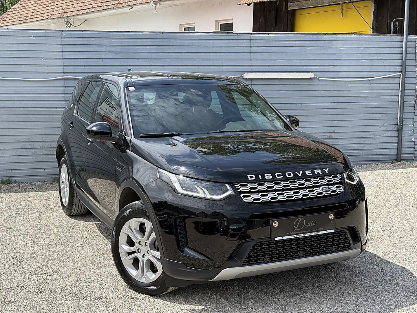 Land Rover Discovery Sport D150 Schwarz - 1