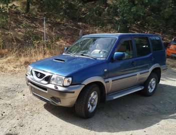 Terrano II 2000 5p 2.7 tdi Luxury
