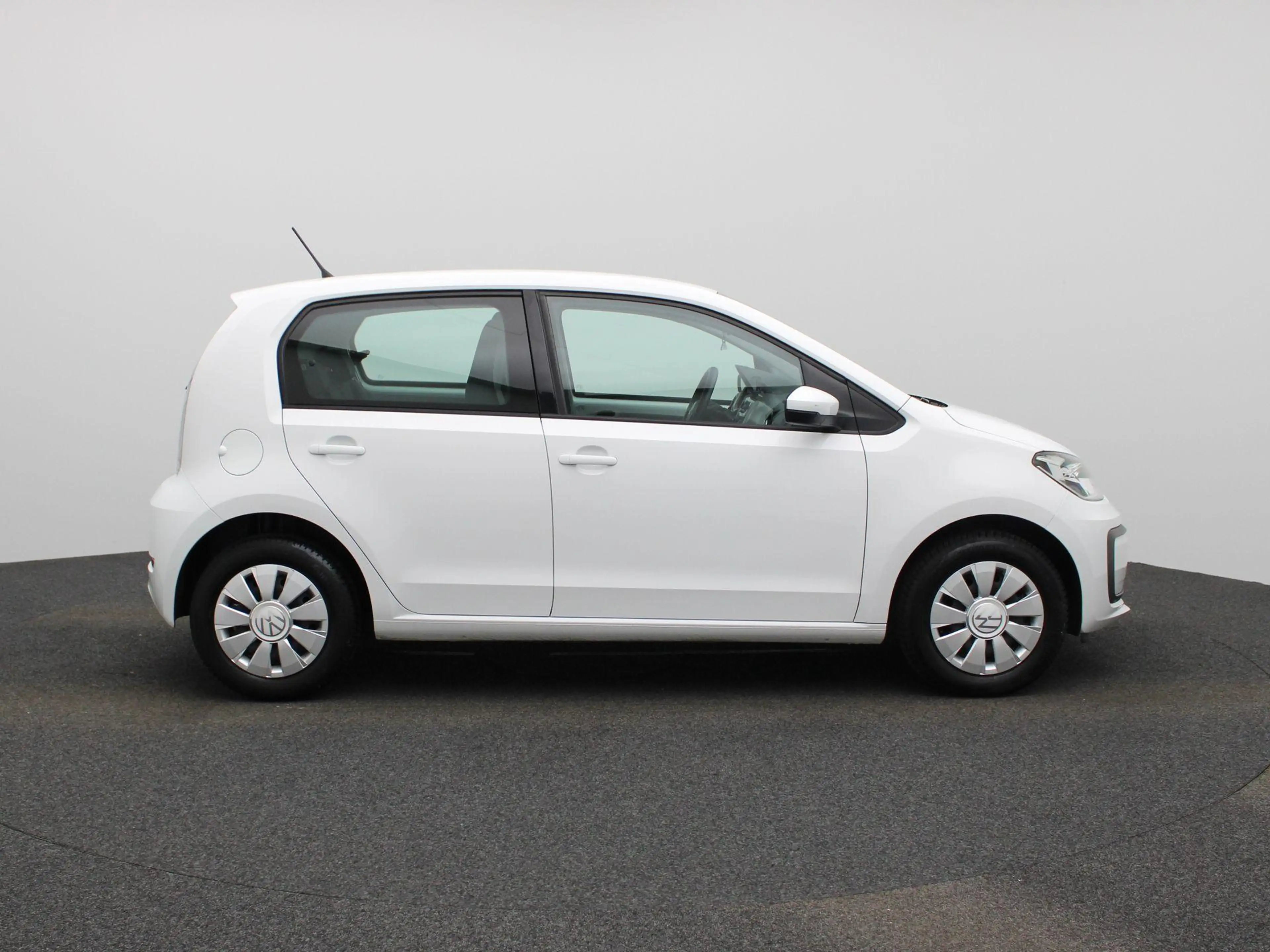 Volkswagen up! 1.0 Move 65 PK Airco | Bluetooth | LED dagrijverli — photo 6