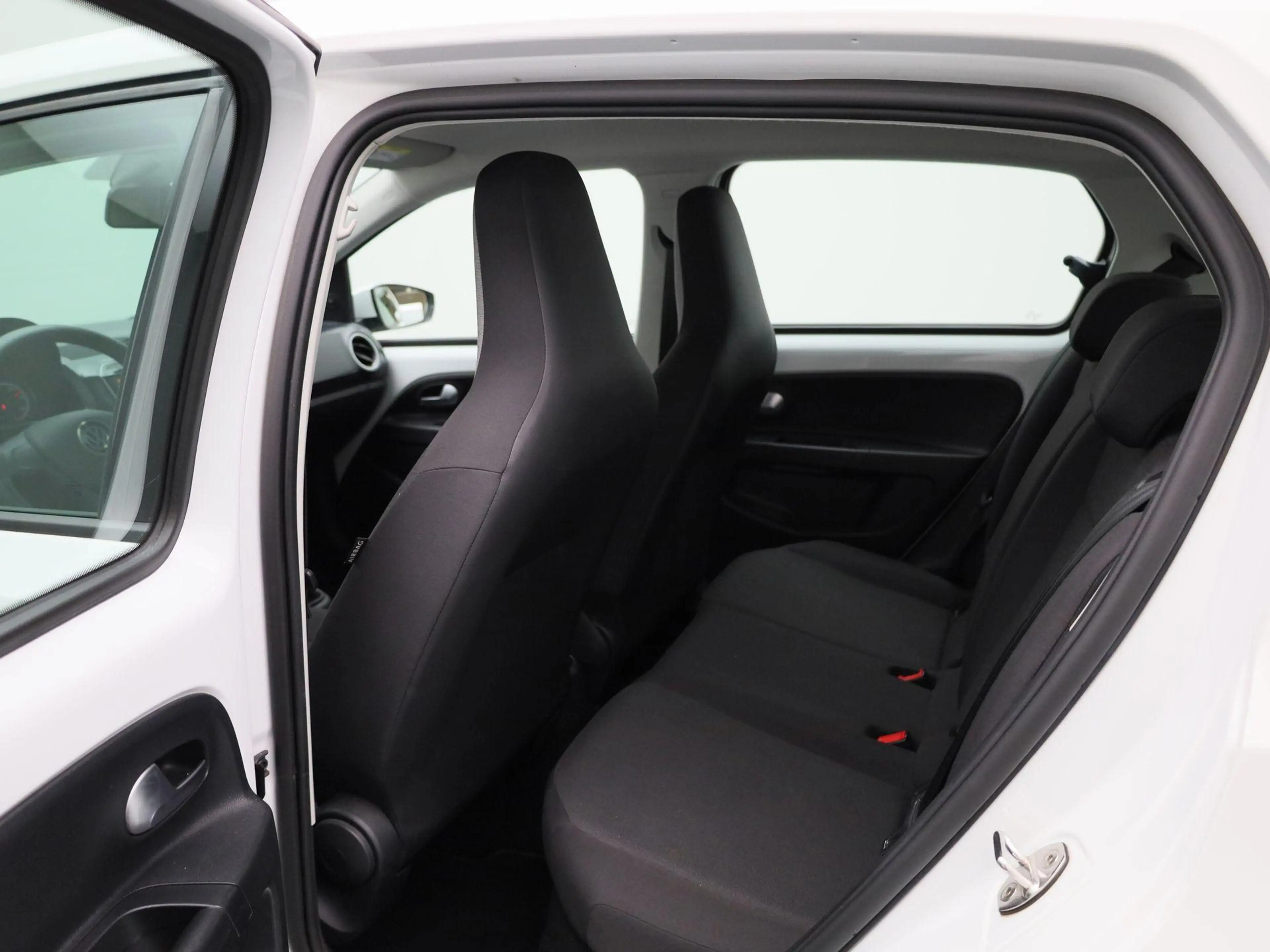 Volkswagen up! 1.0 Move 65 PK Airco | Bluetooth | LED dagrijverli — photo 10
