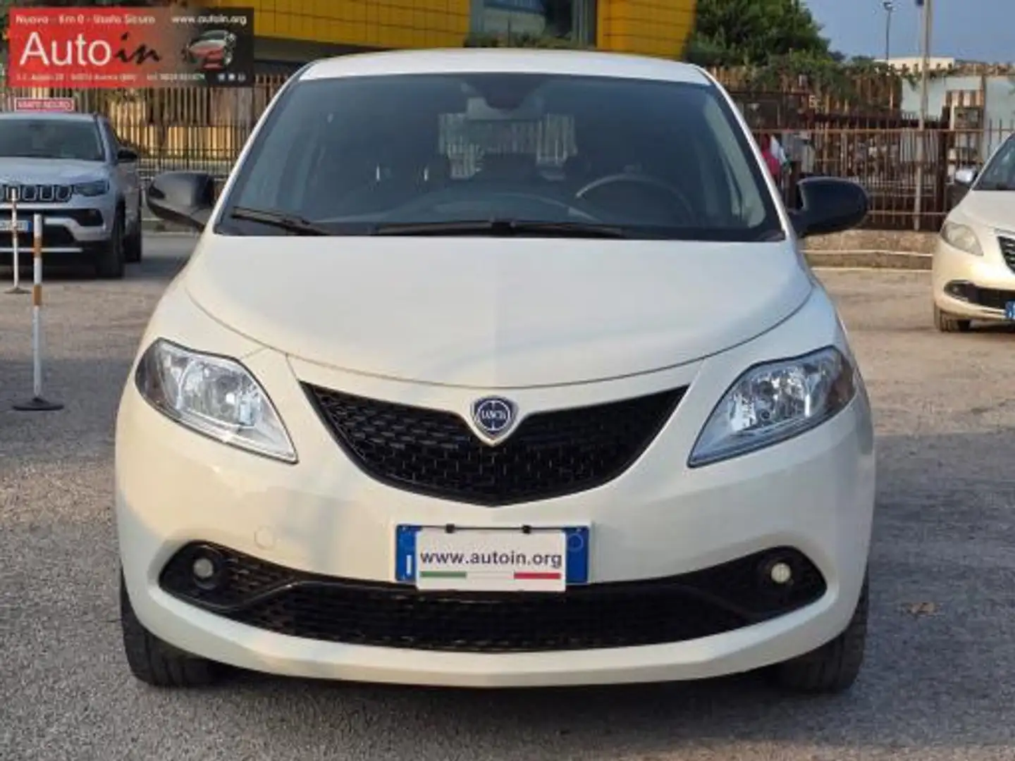 Lancia Ypsilon Ypsilon 1.2 Gold s&s 69cv my19 Blanc - 2