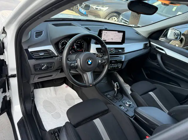 BMW X1 view 12