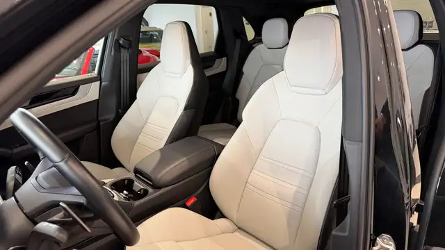 Porsche Cayenne III E-Hybrid PHEV 21,8 kWh Aut. Ansicht 24