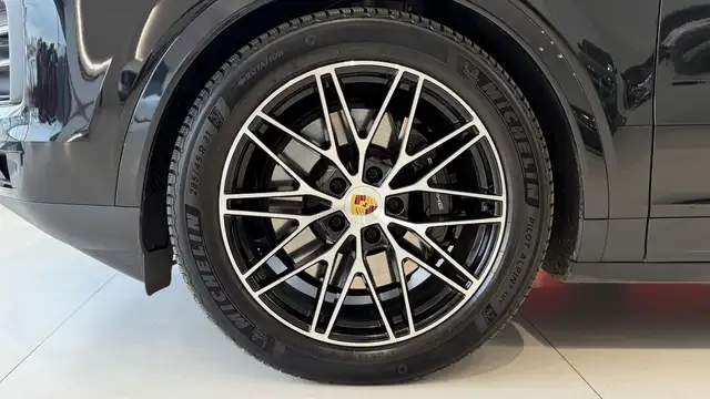 Porsche Cayenne III E-Hybrid PHEV 21,8 kWh Aut. Ansicht 8