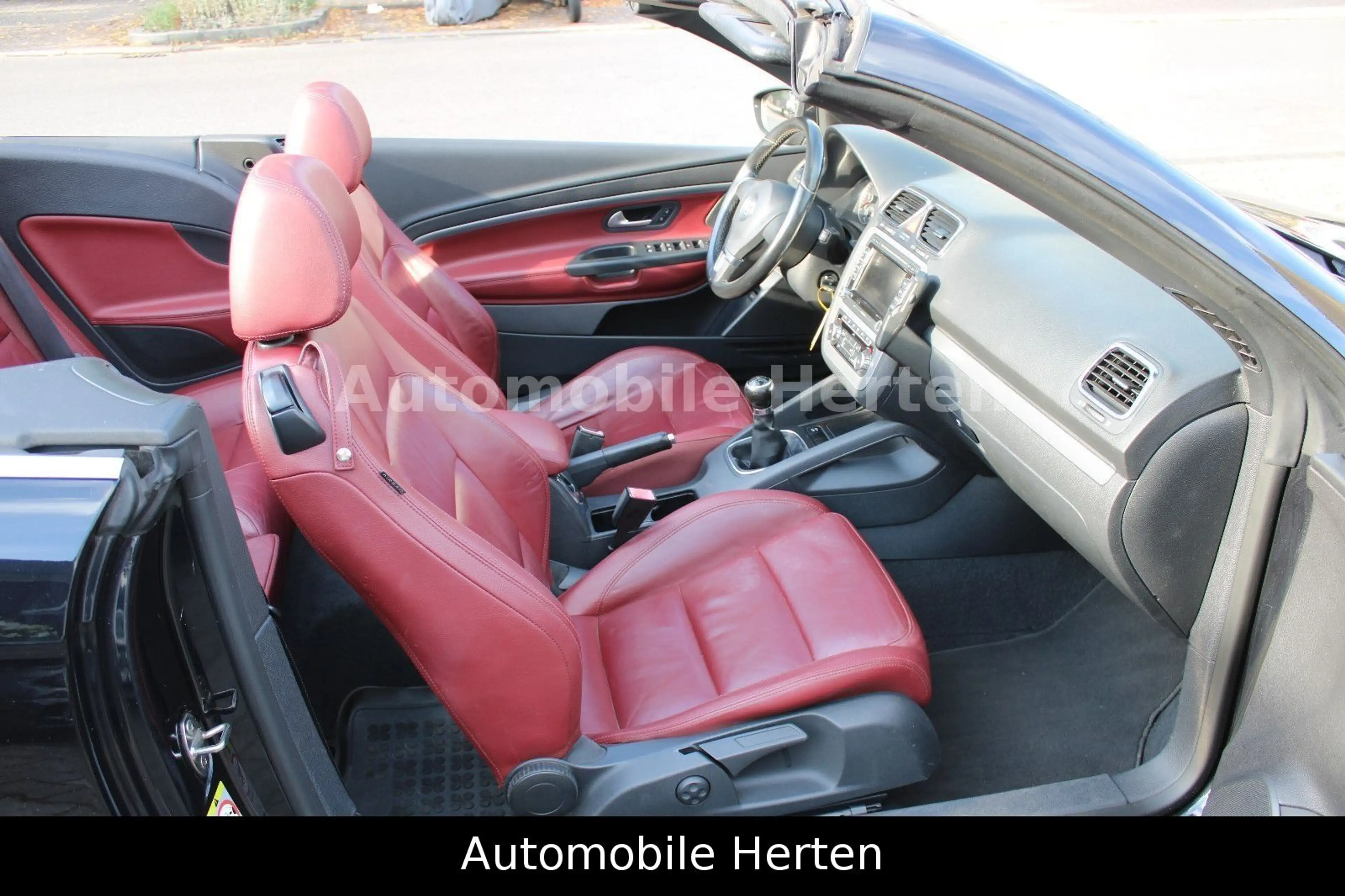 Volkswagen Eos 2.0 TDI Edition*LEDER*NAVI*AHK*TEMPOMAT* — photo 11