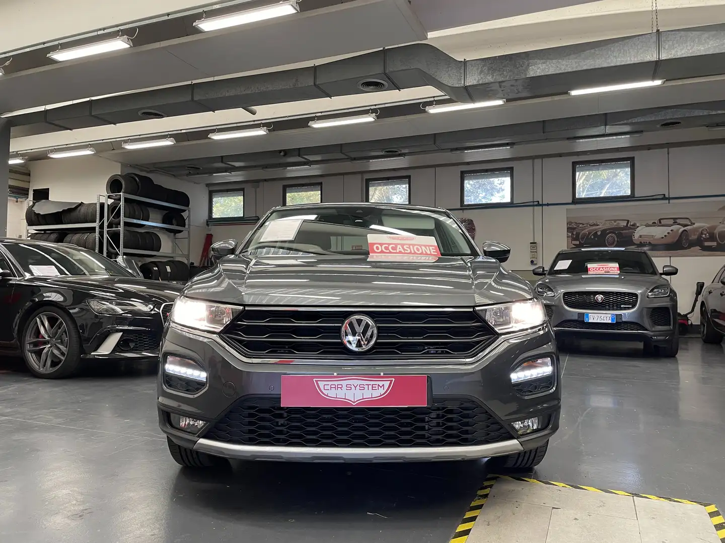 Volkswagen T-Roc 1.6 tdi Advanced 116 cv CARPLAY/ANDROIDAUTO Gris - 2