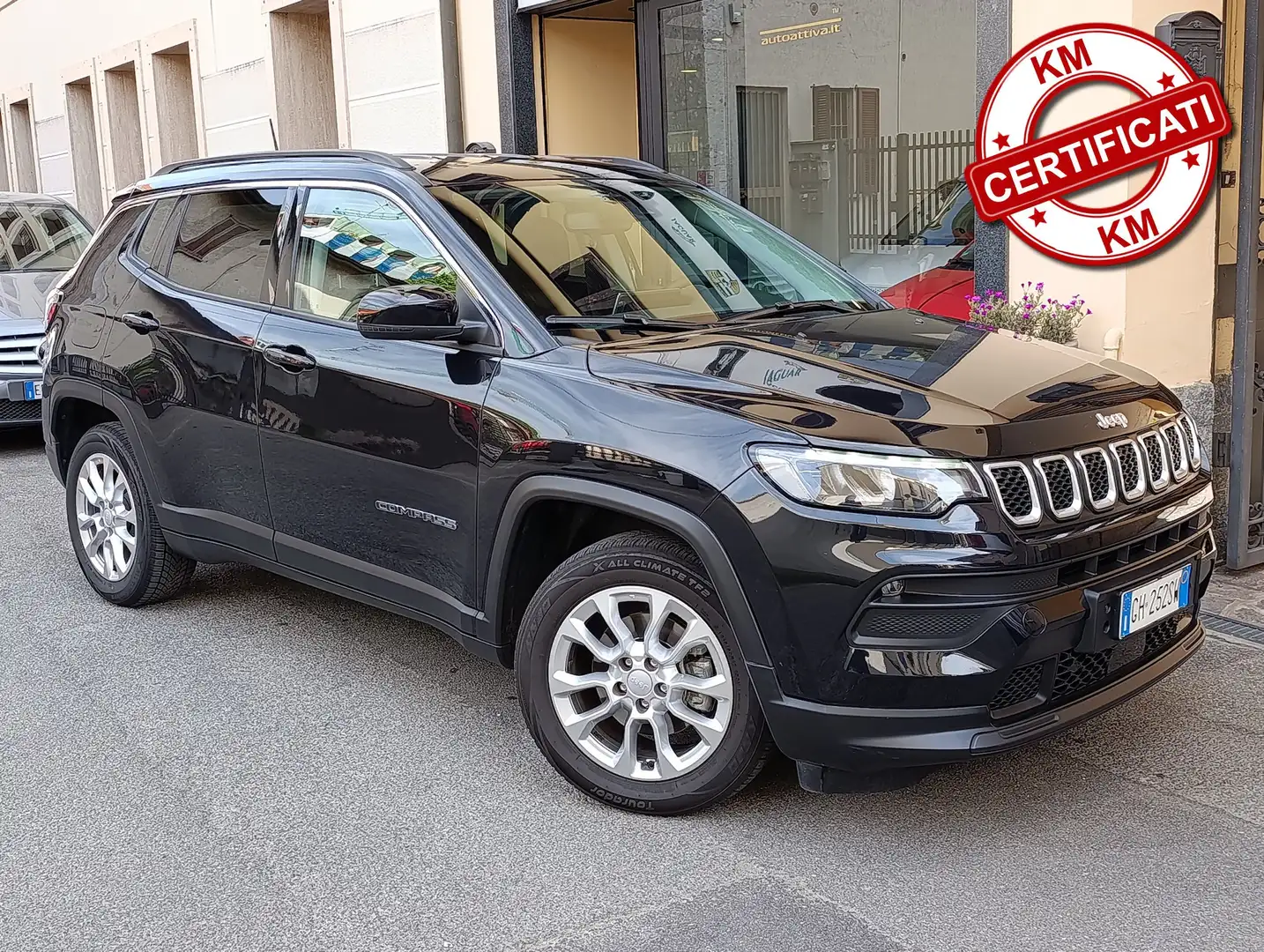 Jeep Compass 1.3 turbo t4 Longitude 2wd 130cv km 32.907 Noir - 1