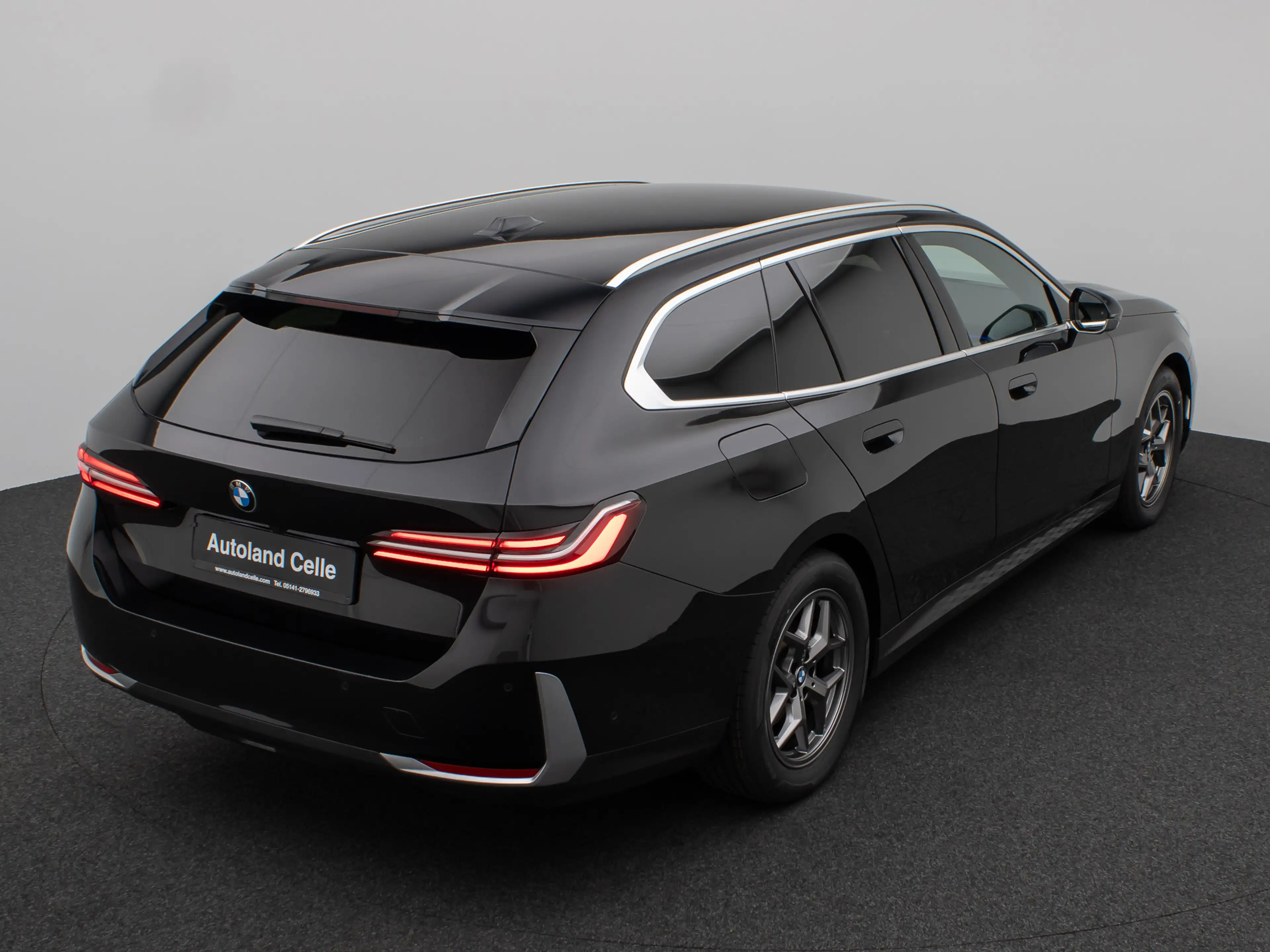BMW 520 Kamera DAB H K Leder AdaptivLED Alarm Sport — photo 7