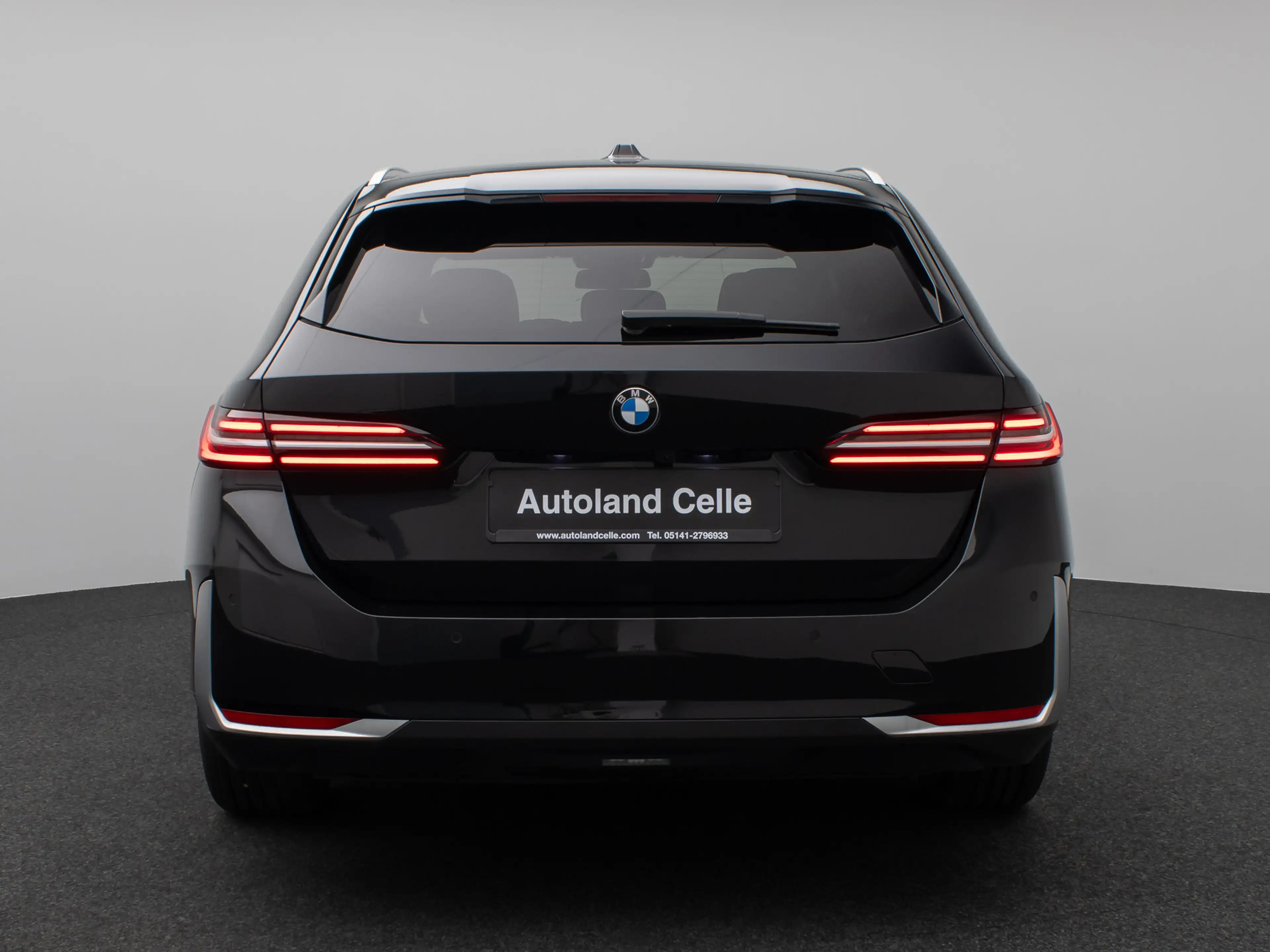 BMW 520 Kamera DAB H K Leder AdaptivLED Alarm Sport — photo 8