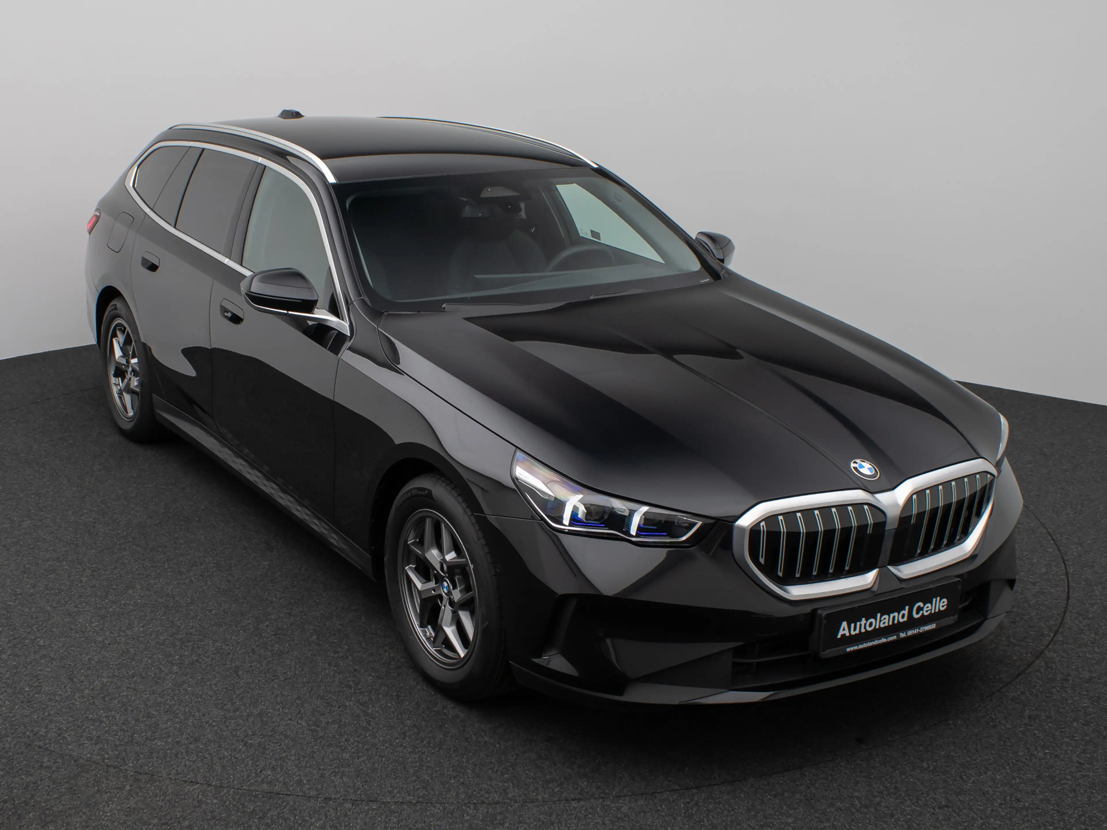 BMW 520 Kamera DAB H K Leder AdaptivLED Alarm Sport — photo 3