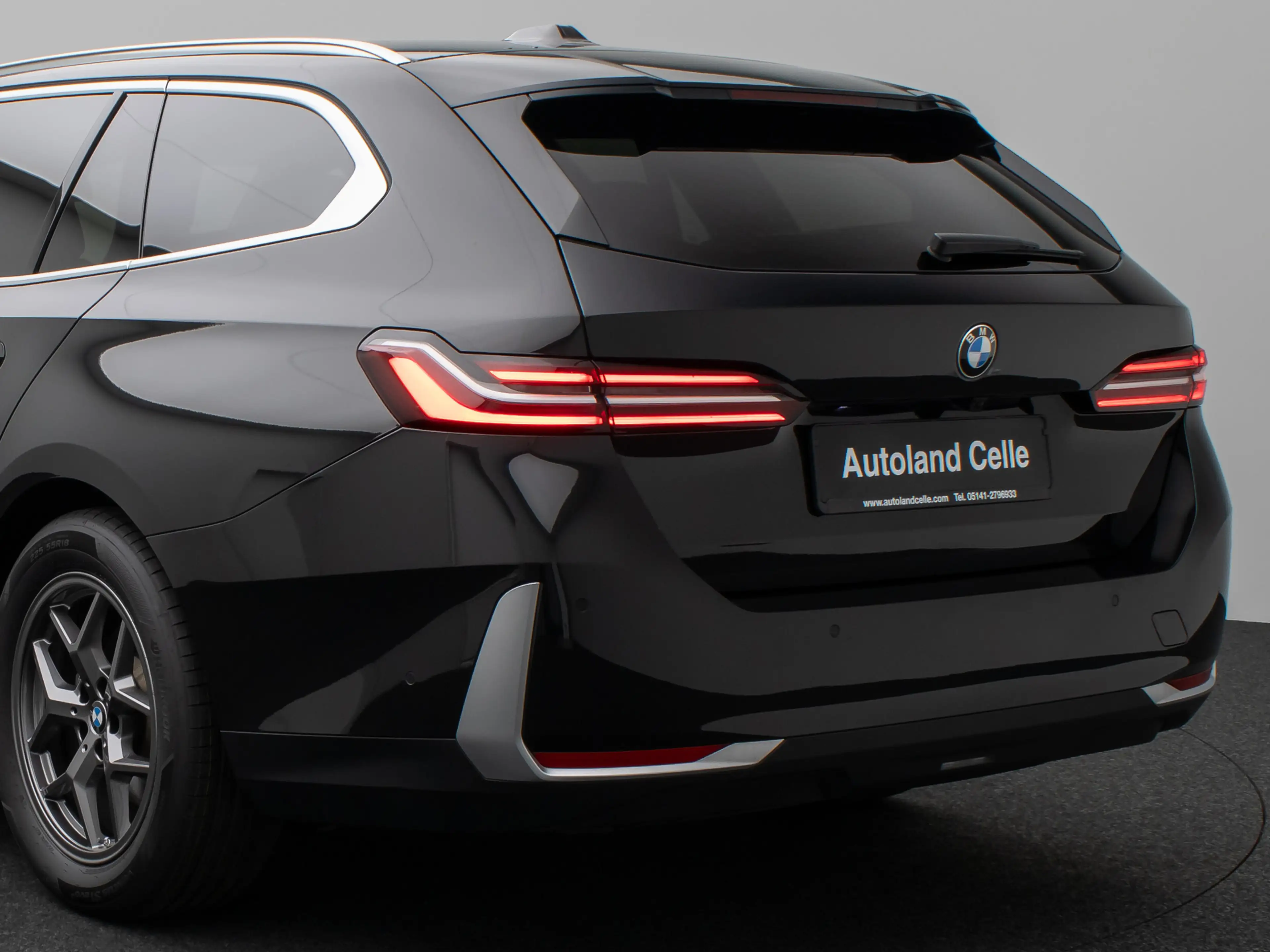BMW 520 Kamera DAB H K Leder AdaptivLED Alarm Sport — photo 14